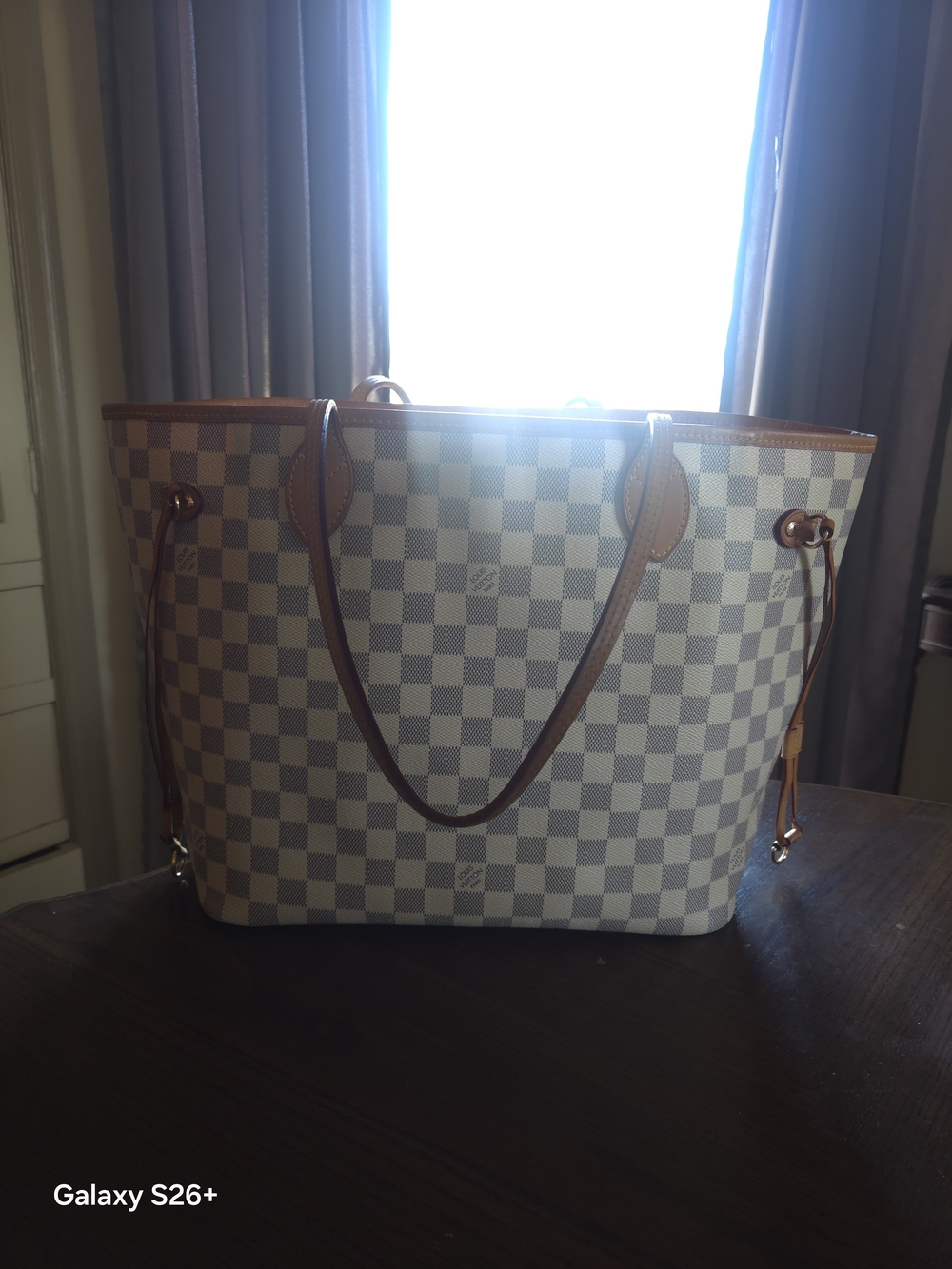 Designer Style Bag in Cream/Pink